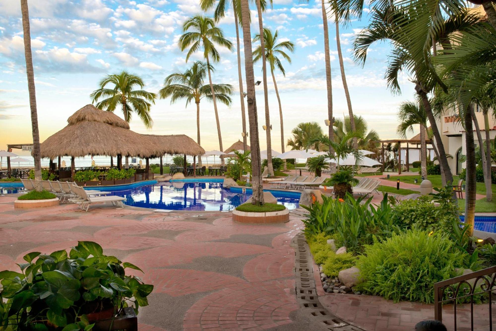 Plaza Pelicanos Grand Beach Resort All Inclusive Puerto Vallarta Exterior foto
